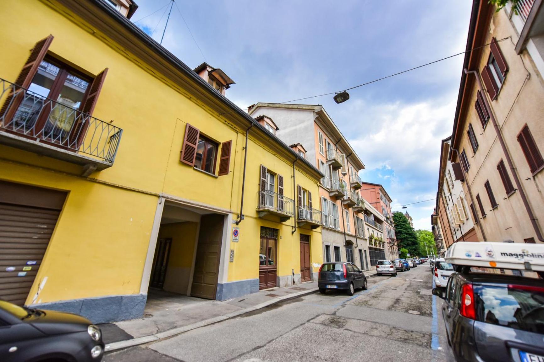 Modern Apartment Piazza Statuto Porta Susa Fs Turín Exteriér fotografie